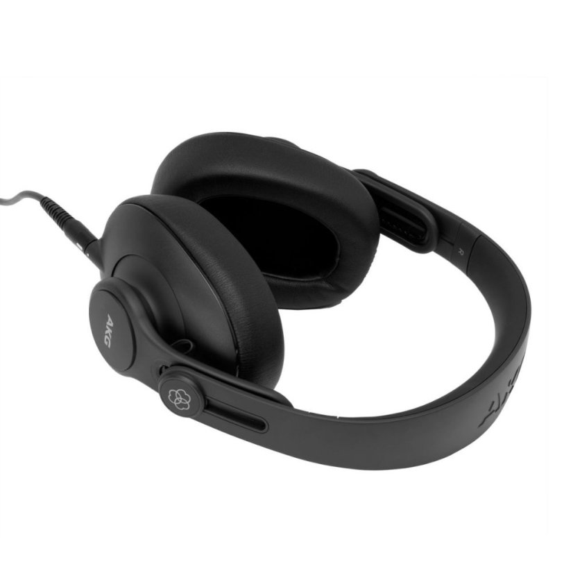 AKG K361