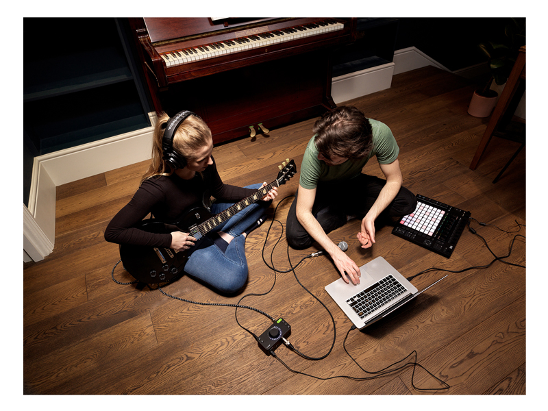 AUDIENT EVO 8 - USB - zvuková karta