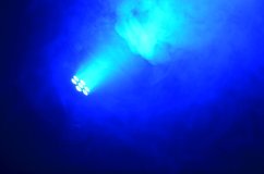 BeamZ MHL74 Mini otočná hlava 7X 10W LED, Bílá barva