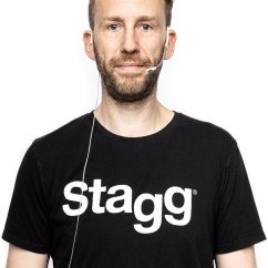 Stagg SUW 12H-IP, bezdrátový náhlavní vodotěsný mikrofonní set 2,4 GHz UHF