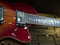 Dimavery LP-612 elektrická kytara 12-ti strunná, žíhaný sunburst