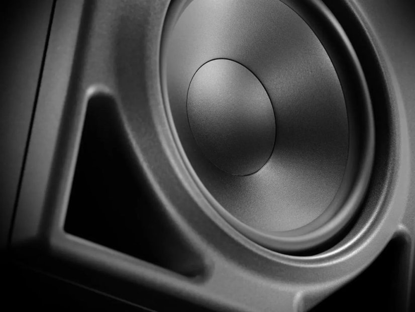 Neumann KH 350 — aktivní třípásmový studiový monitor s DSP