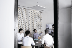 SHURE ANIUSB-MATRIX - řídící jednotka pro MXA910, MXA310 a další