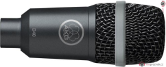 AKG D 40