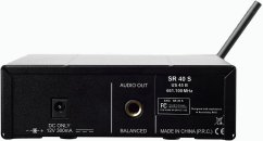 AKG WMS 40 + IMG mic. náhlavní bezdrátová sada pro cvičení i konference