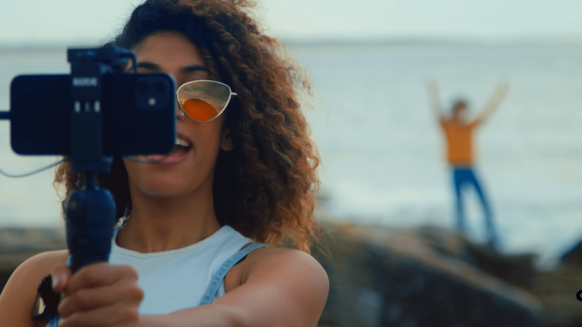 Rode Wireless GO II + 1x béžový náhlavní mikrofon Sennheiser HSP dvoukanálový mikroport 2,4Ghz