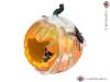 Halloween dýně v pavoučí síti s LED lebkou, 25 cm