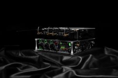 Sound Devices SL-2 - anténní distributor pro rekordér a bezdrátové přijímače