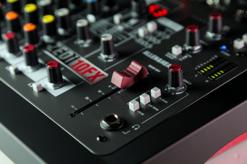 Allen&Heath ZEDi-10FX